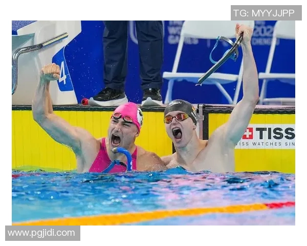 世运会蹼泳接力刷新世界纪录见证人类极限与团队合作的完美结合