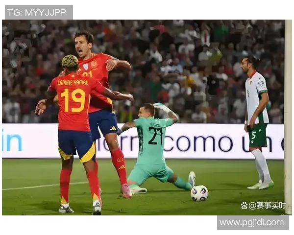 蒙特雷在墨西哥杯中表现出色成功晋级展现强大实力与团队合作精神