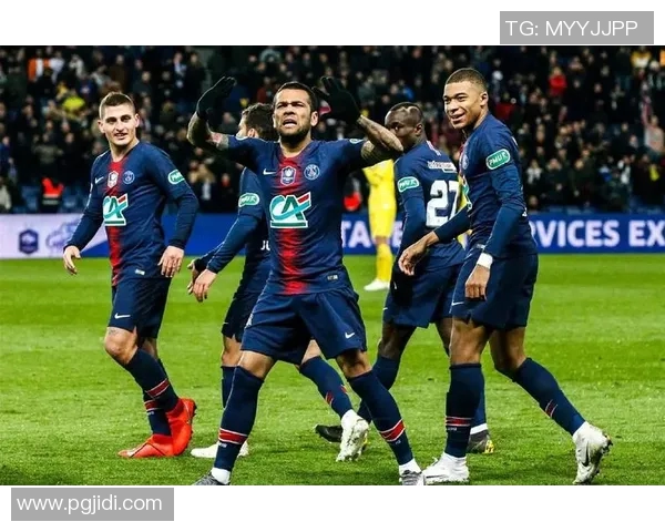 巴黎圣日耳曼主场击败里昂,卫冕法甲冠军加速赛季冲刺步伐 巴黎圣日耳曼主场击败里昂,卫冕法甲冠军加速赛季冲刺步伐