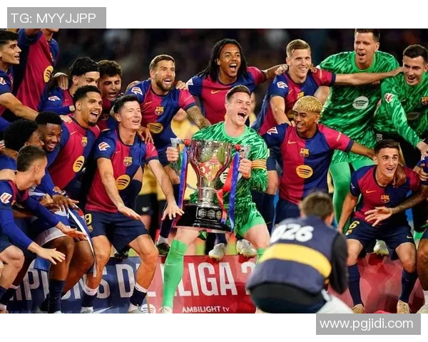 官方确认巴萨正品球衣现已上线，球迷疯狂抢购！