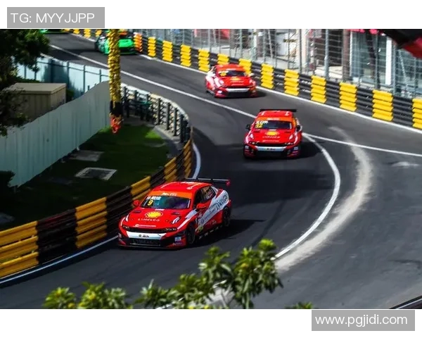 塞维利亚顽强逼平马德里竞技，续写不败传奇