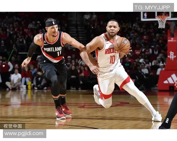 开拓者战胜太阳，利拉德砍下全场最高分，英雄再现