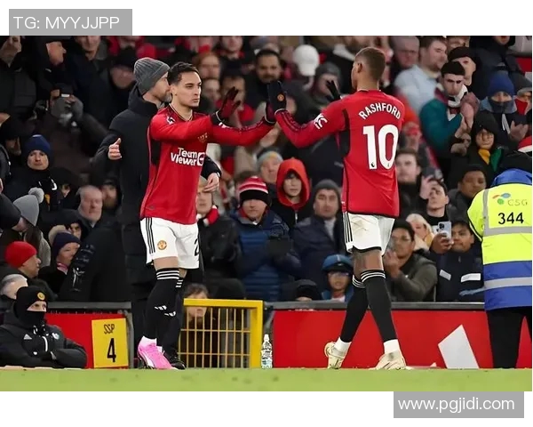 曼联终裁滕哈赫!球队迎来新页章 曼联终裁滕哈赫!球队迎来新页章